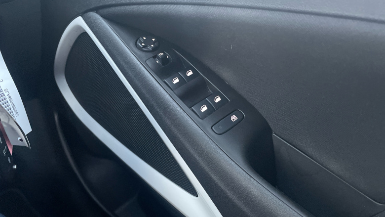 Vauxhall Crossland 1.2 Griffin 5dr Petrol Hatchback